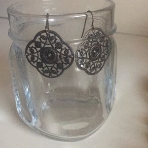 Cute bronze earrings!!!